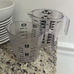 Cups 