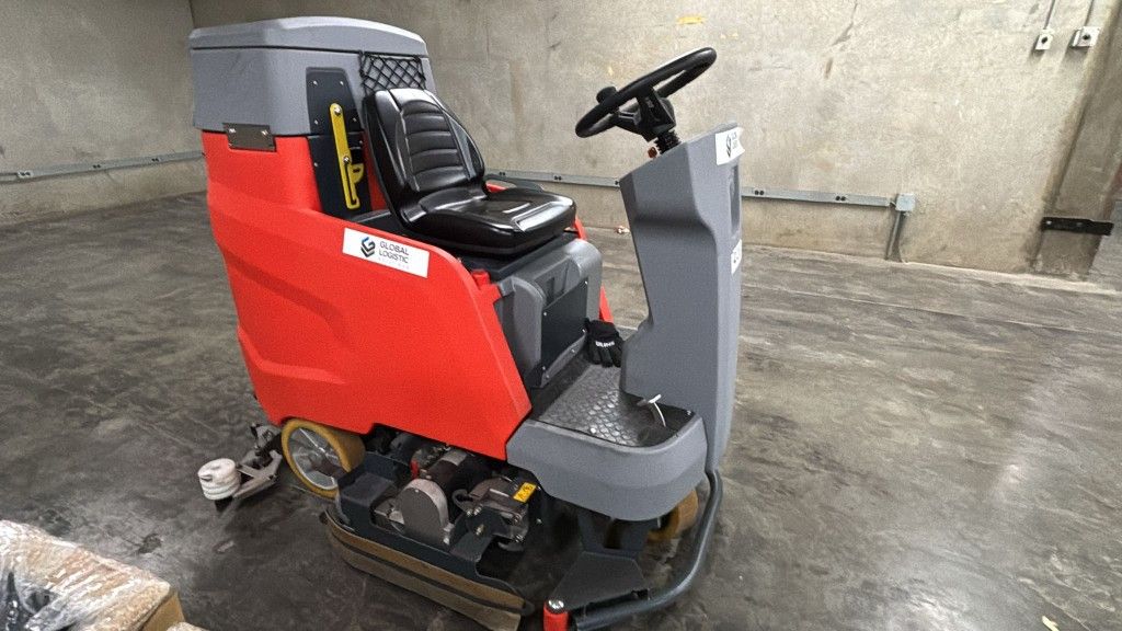 Industrial Floor Cleaner And Polisher