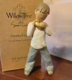 Willow Tree Heart of Gold Figurine 