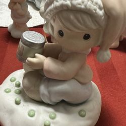 9 FIGURES Precious Moments Authentic 