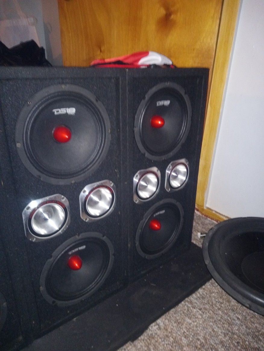 Ds18 Chucheros $200 Each