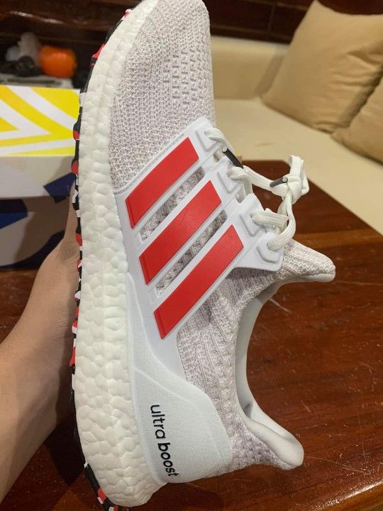 Steal Brandnew Adidas Ultraboost