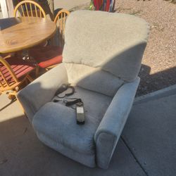 Free Furniture