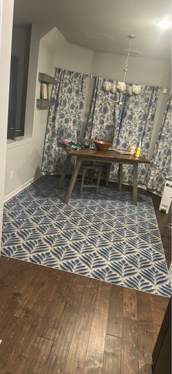 Blue and Cream Leaf Pattern Area Rug 6x9