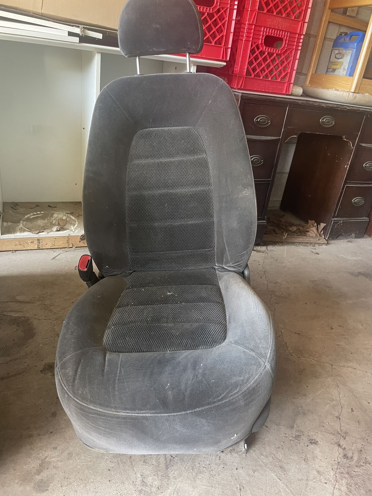 02 Ford Explorer Driver Seat