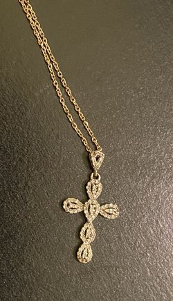 Beautiful 14k gold and diamonds cross and 14k gold 19" chain