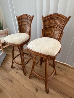 Pair of Rattan/Bamboo 360° Swivel Bar Stools – Coastal Tropical Style