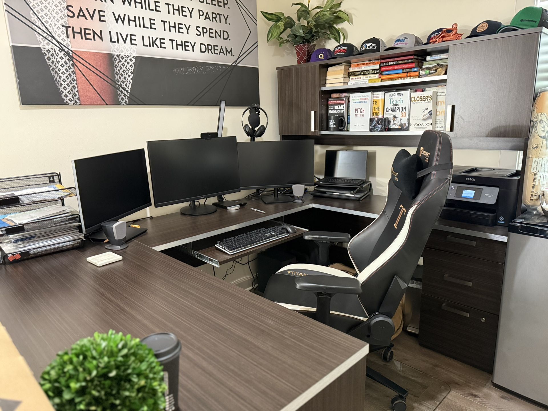 Bestar 65W U-Shaped Executive Desk with Hutch