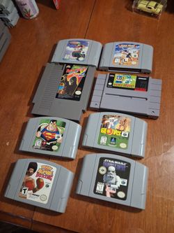 Nintendo games 2 for $25 take them all for $100 or if you just want one game $15 pick up in Glendale