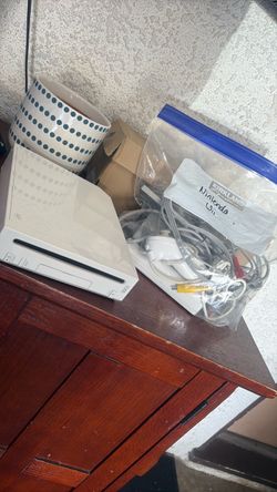 Nintendo Wii Console with Accessories