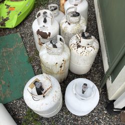 5 And 10 Gallon Propane Tanks