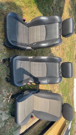 Seats for Dodge ram 1500 year 2009-2017