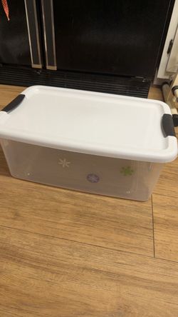 Sterilite 18 Qt. Ultra™ Latch Box