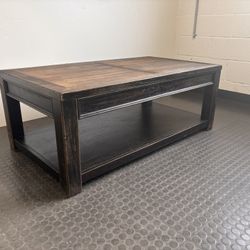 Ashley Furniture Coffee Table 