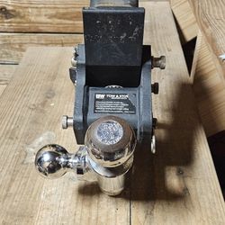 B&W 2 1/2 Trailer Hitch Gm 2500