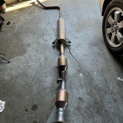 Complete Exhaust System For Toyota Prius As Pictured (Aftermarket)