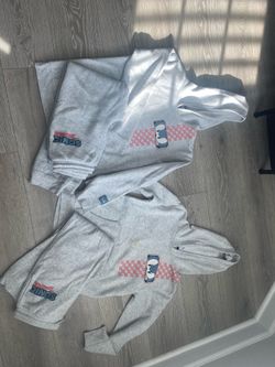 2  Pajama  10$