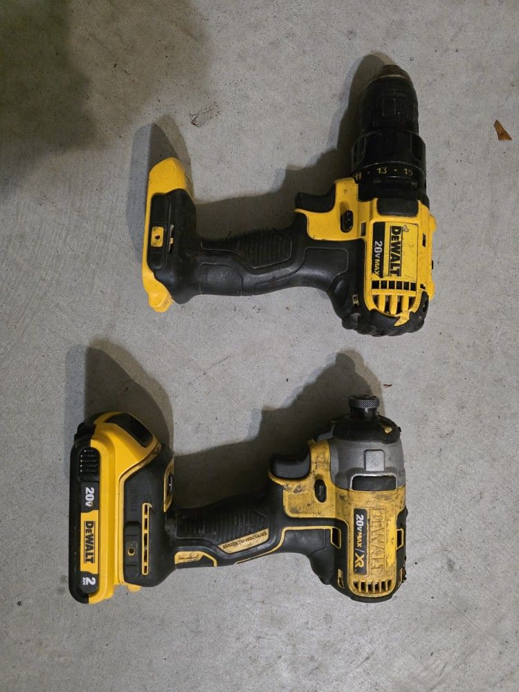 Dewalt Combo Impact And Regular Drills 20v With New Battery