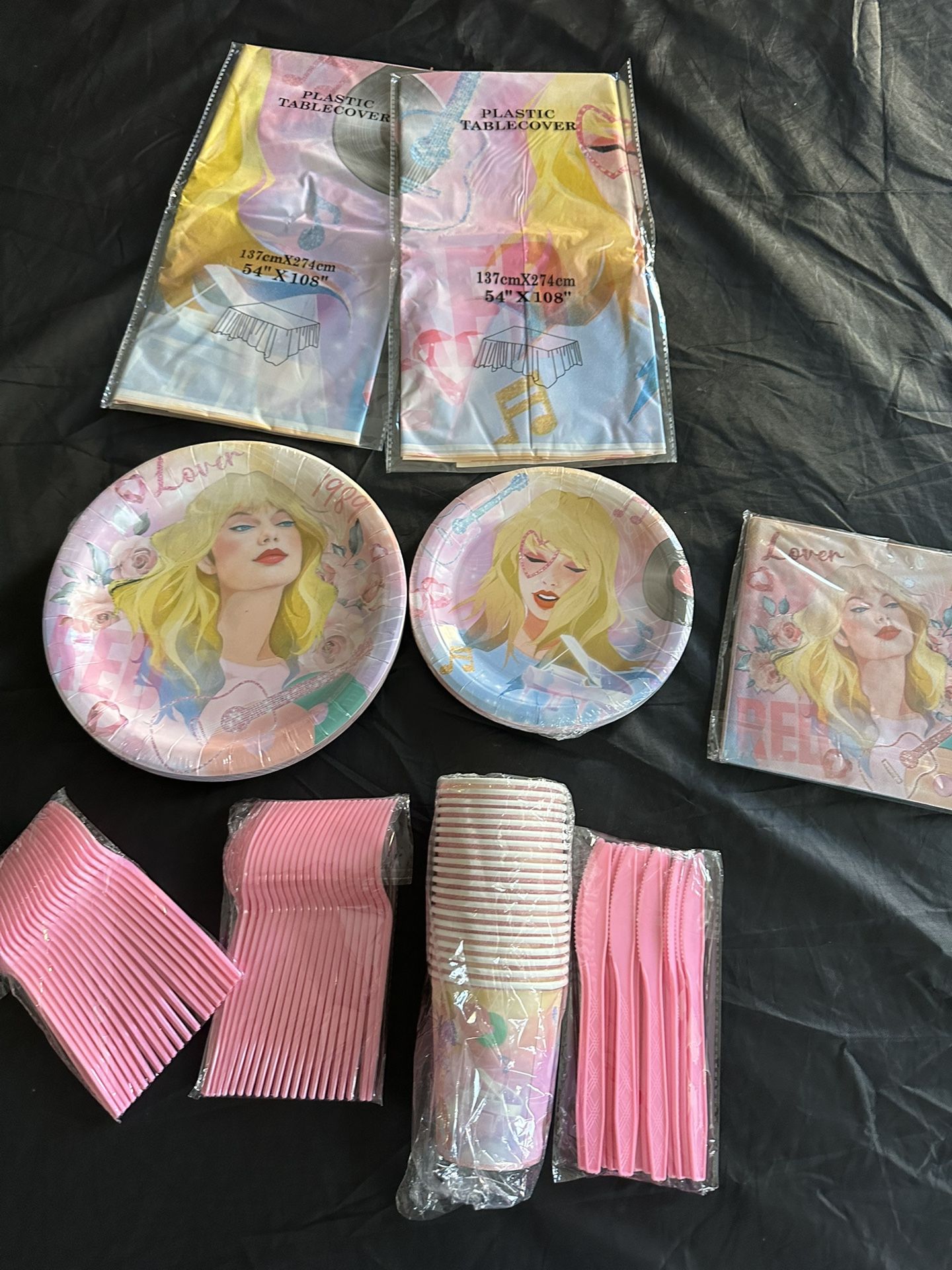 Taylor Swift party supplies