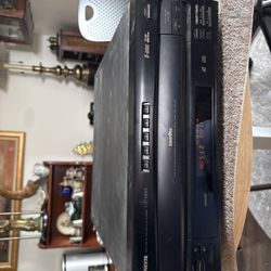 Pioneer CLD-M301 LaserDisc CDV 5-Disc CD Player Multi-Play Tested No Remote. Tested. Working great for both cd and laser disc. Made in Japan 