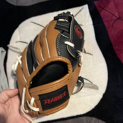 Baseball glove 