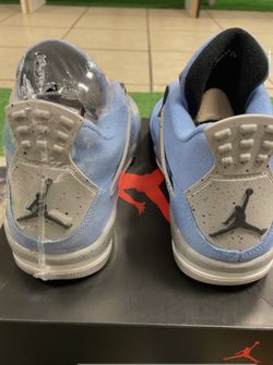 Jordan 4 University Blue Size 7-12 