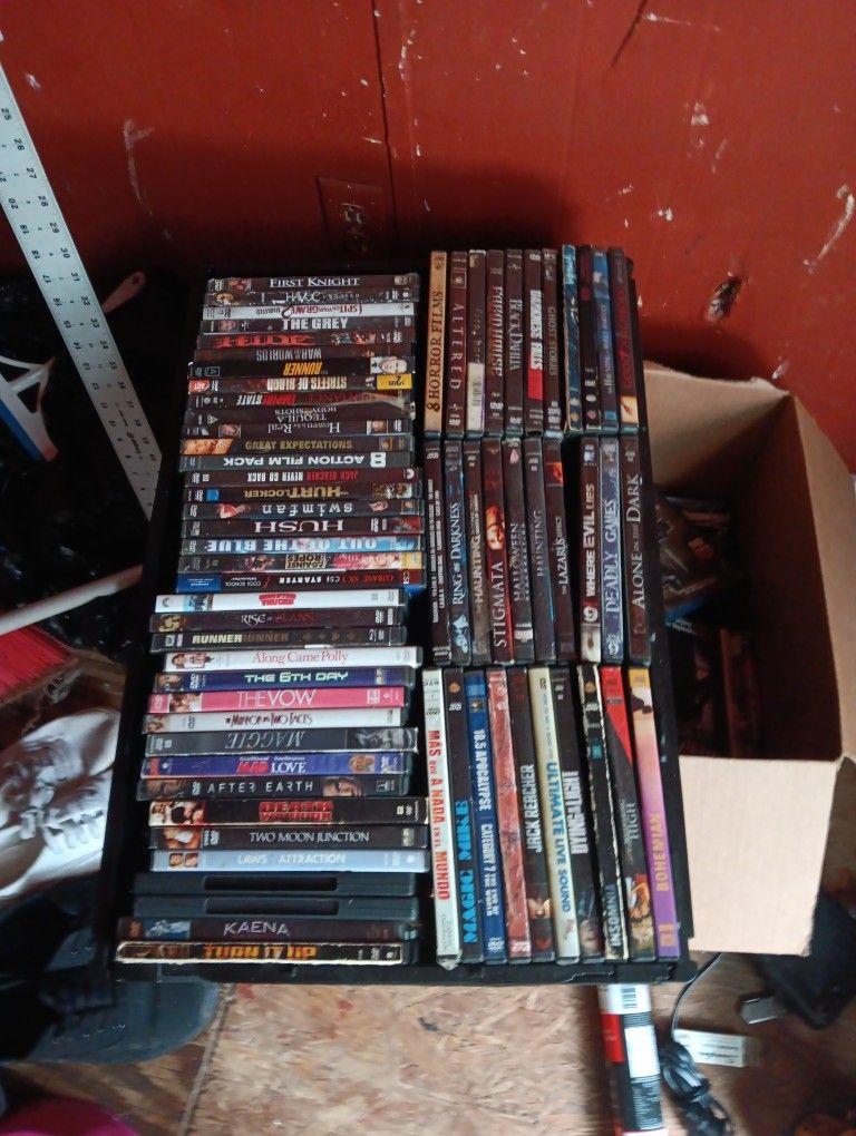 Dvds Horror Drama Action Comedy And More 1.00 Each