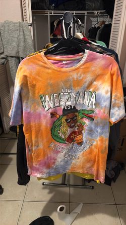 Lil Weezyana tie-dye T-Shirt (vip&staff)