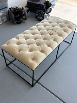 Tufted Cream Bench
