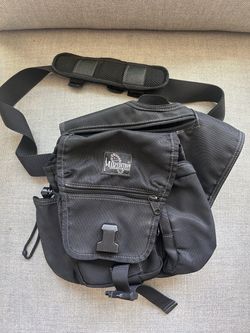 Maxpedition Tactical Shoulder Sling Bag