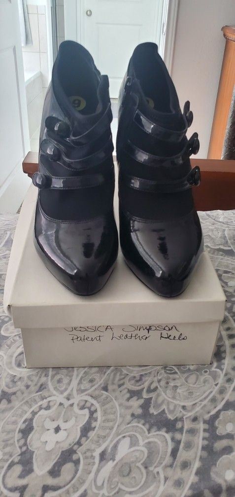 Jessica Simpson Patent Leather Heels Size 9