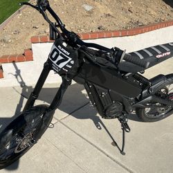 Talaria XXX Black Edition