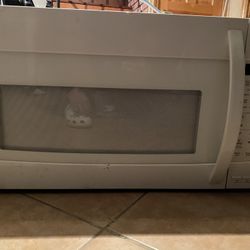 Kenmore Microwave