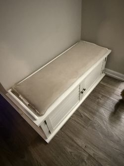 Storage bench