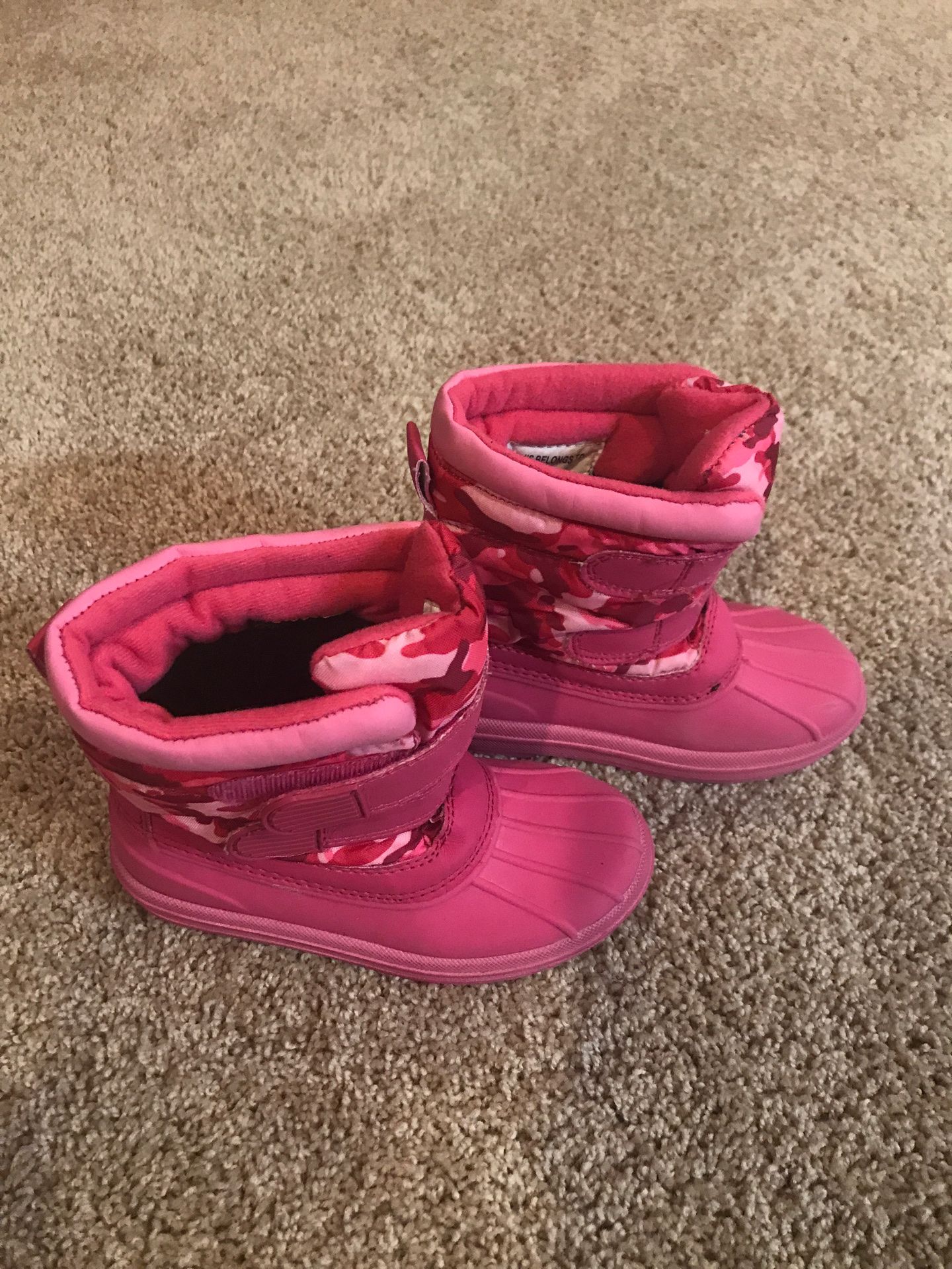 Target Girls Size 9/10 Pink Snow Boots