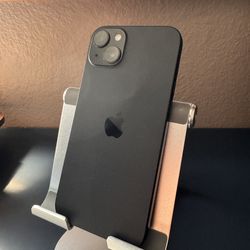 iPhone 15 plus unlocked