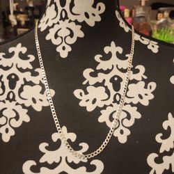 New Solid Italian 925 sterling silver diamond cut 24" Cuban chain. 