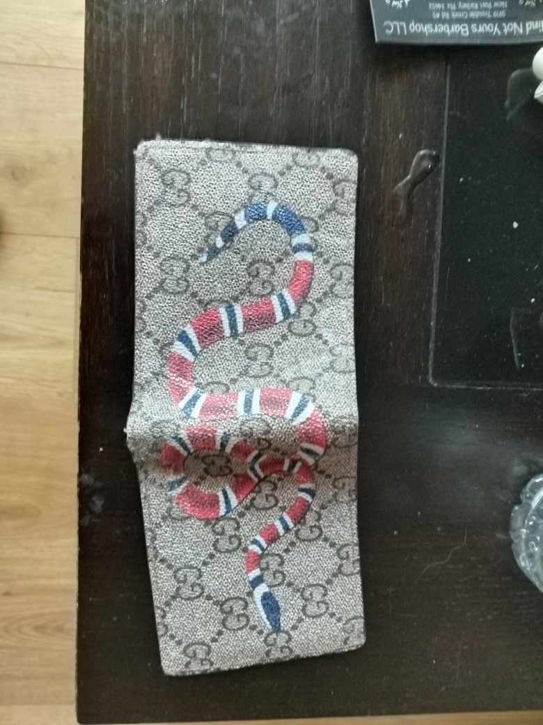 Gucci Kingsnake Wallet