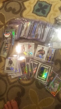 All certified rookie autograph cards...100 for all...atleast 50 carsds