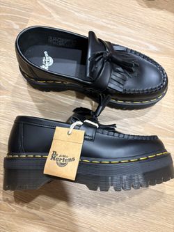 Women Platform Dr.Marten Loafers