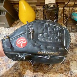 Rawlings 14 Inch