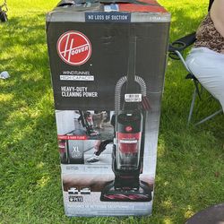 Hoover wind tunnel Vacuum