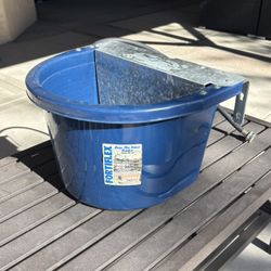 Automatic Water Feeder