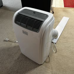 Portable Air Conditioner 8,000 BTU for Sale in Newton, MA - OfferUp