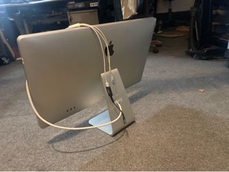 Apple 27” Perfectly working condition.