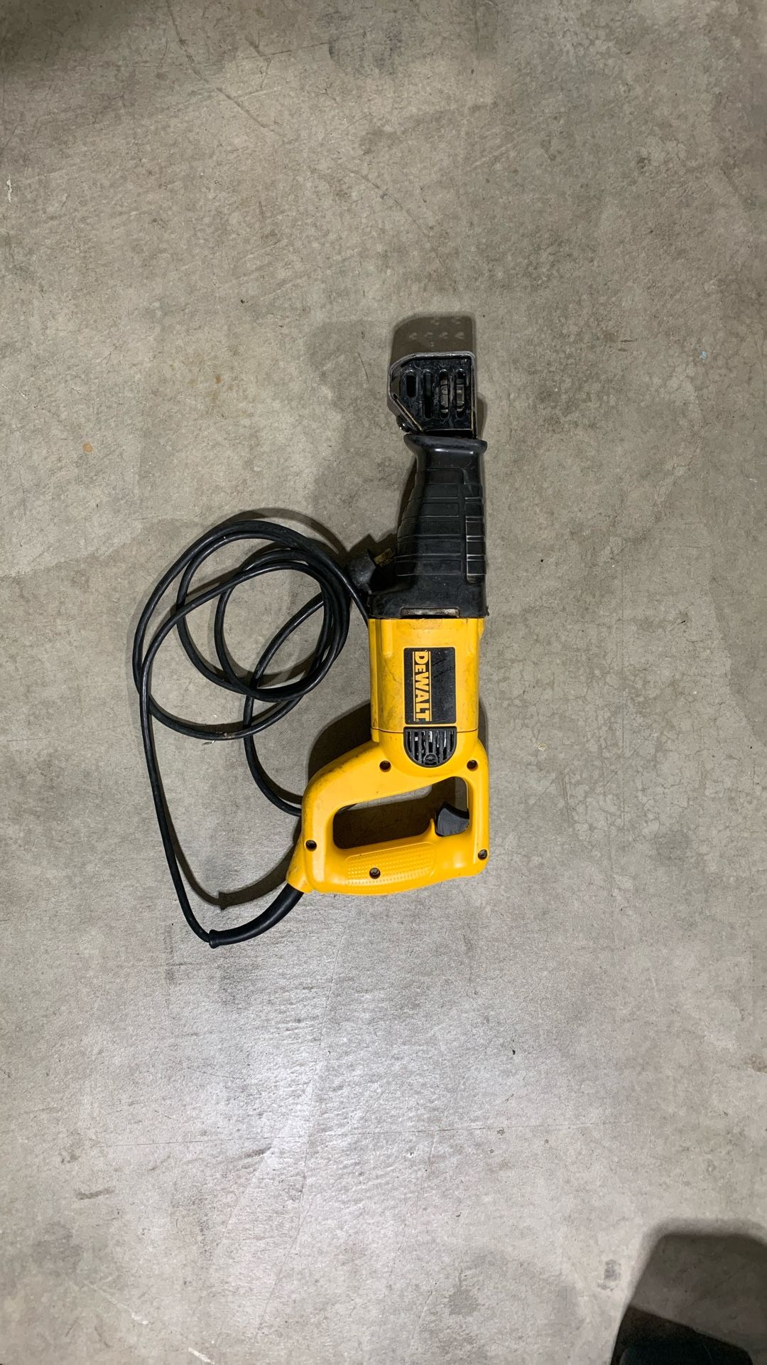 Dewalt reciprocating saw.