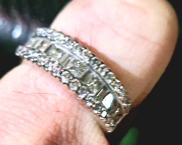 14k Baguette Diamond Cut Ring