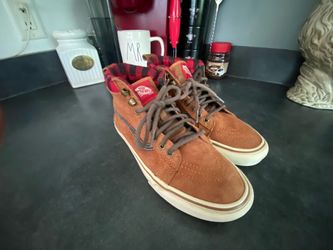 Vans shoes sz 6