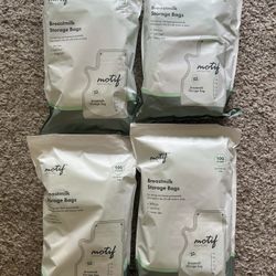 Motif Breastmilk Storage Bags
