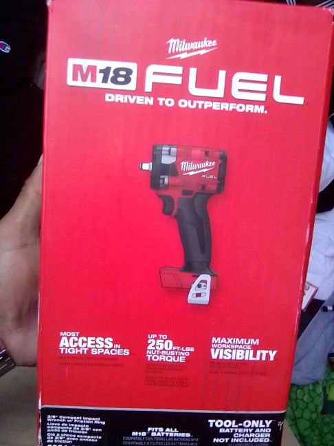 Milwaukee 3/8 Impact Wrench With Friction Ring